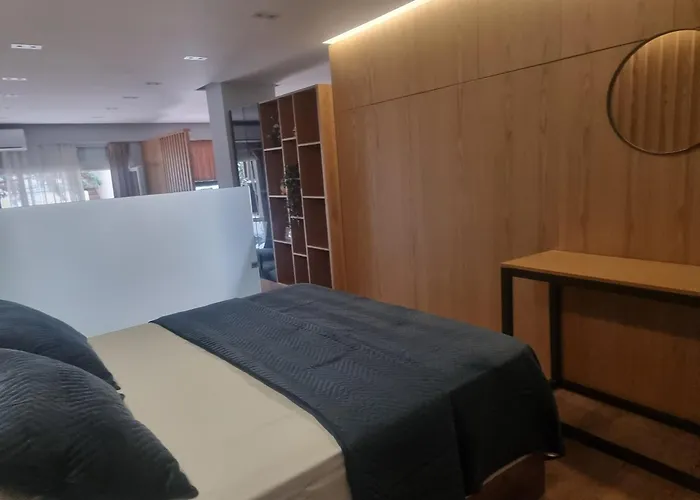 Appartamento Centrepoint Stylish Tirana